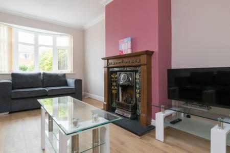 Solihull/Nec/Airport 3 Bedroom Semi-Detached House 伯明翰 外观 照片