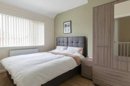 Solihull/Nec/Airport 3 Bedroom Semi-Detached House 伯明翰 外观 照片